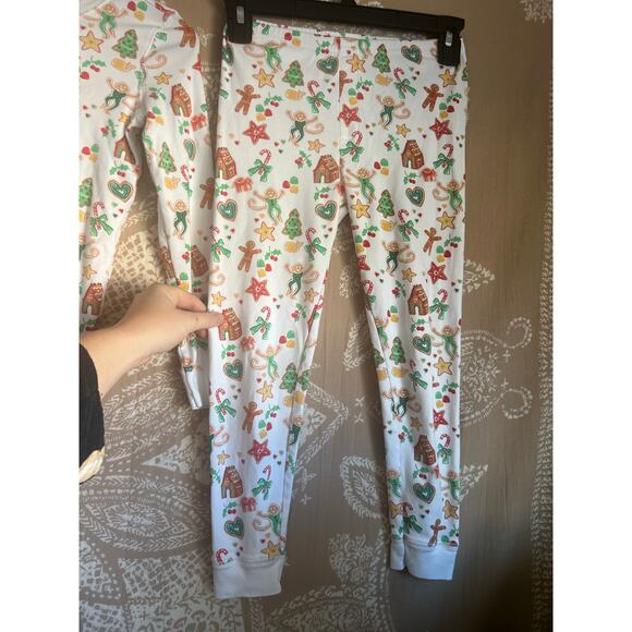 Roller Rabbit Gingerbread Party Pajamas Multi Christmas Holiday 2024 S - Picture 5 of 6